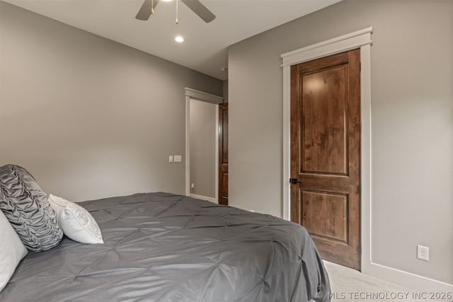 14220 S 257th East Avenue, Coweta, OK 74429