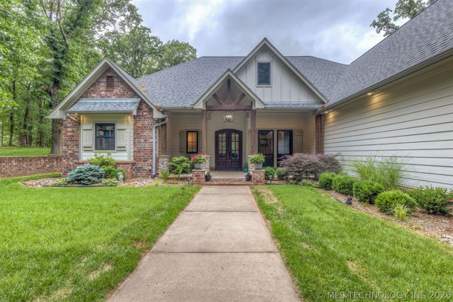 14220 S 257th East Avenue, Coweta, OK 74429