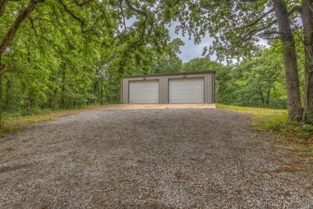 14220 S 257th East Avenue, Coweta, OK 74429