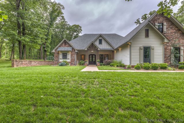 14220 S 257th East Avenue, Coweta, OK 74429