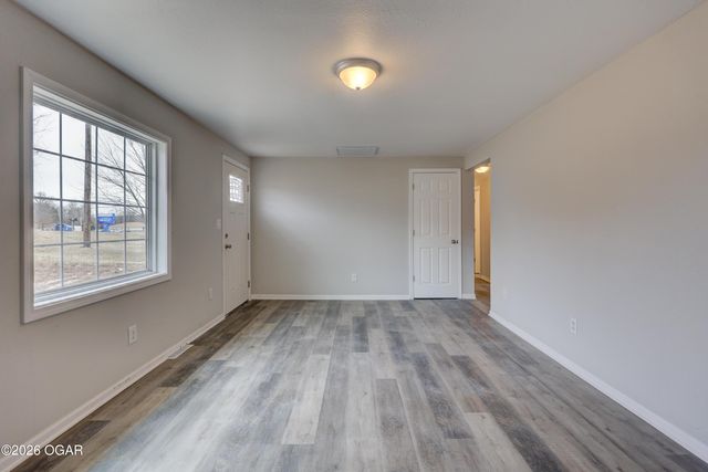 1632 N St Louis Avenue, Joplin, MO 64801