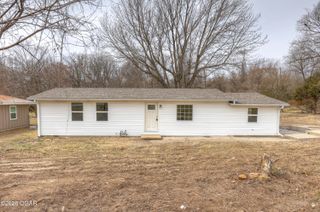1632 N St Louis Avenue, Joplin, MO 64801