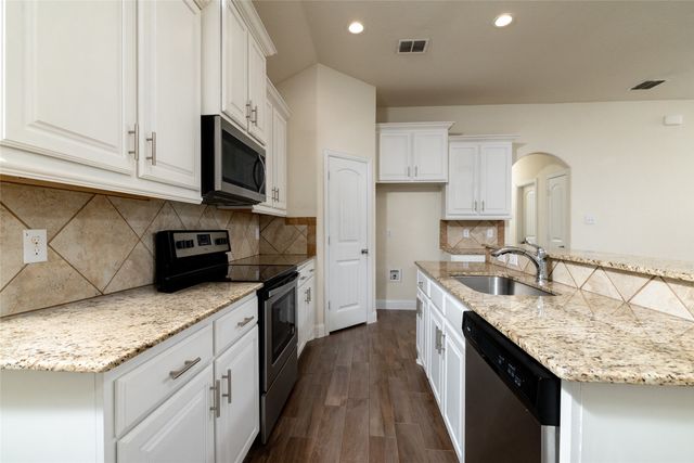 3716 Jazmine Drive, Fort Worth, TX 76140