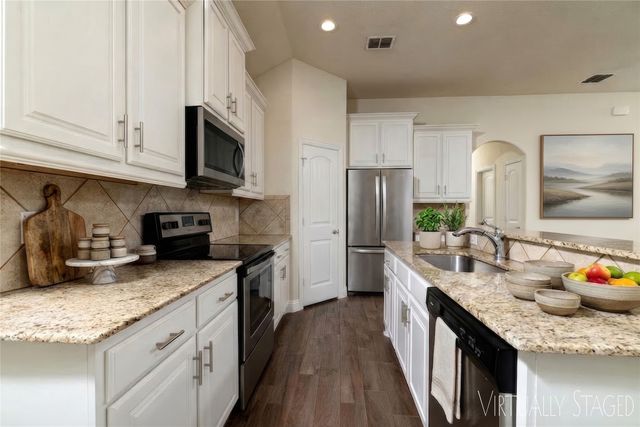 3716 Jazmine Drive, Fort Worth, TX 76140
