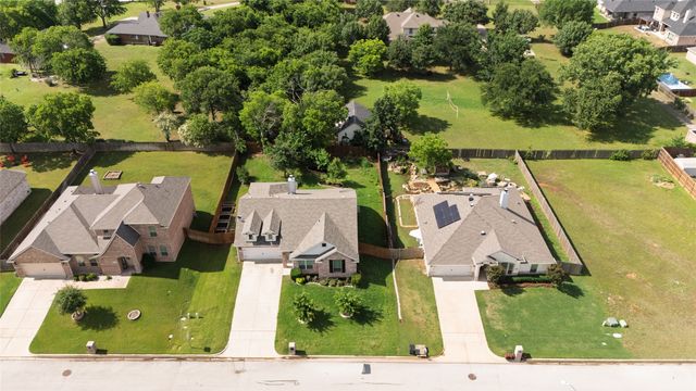 3716 Jazmine Drive, Fort Worth, TX 76140