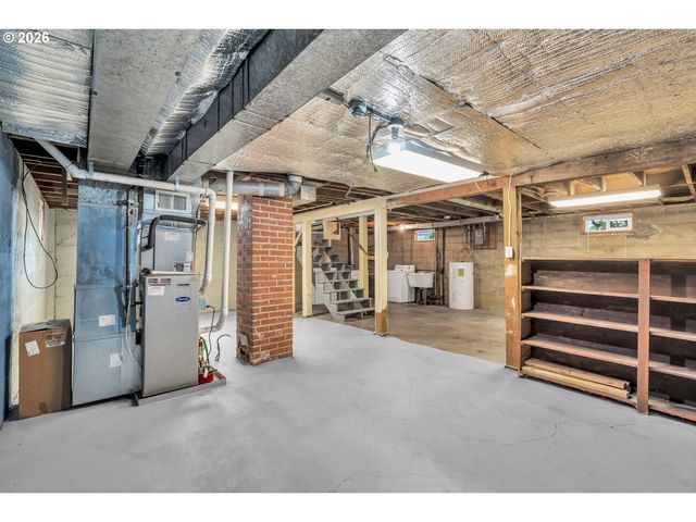 1323 Ne 47TH Ave, Portland, OR 97213