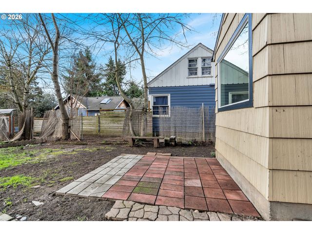 1323 Ne 47TH Ave, Portland, OR 97213