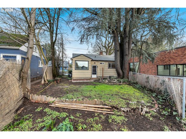 1323 Ne 47TH Ave, Portland, OR 97213