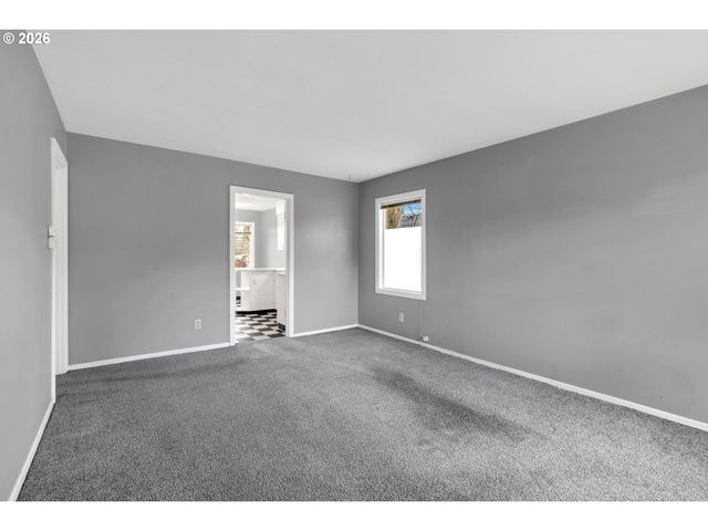 1323 Ne 47TH Ave, Portland, OR 97213