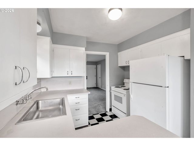 1323 Ne 47TH Ave, Portland, OR 97213