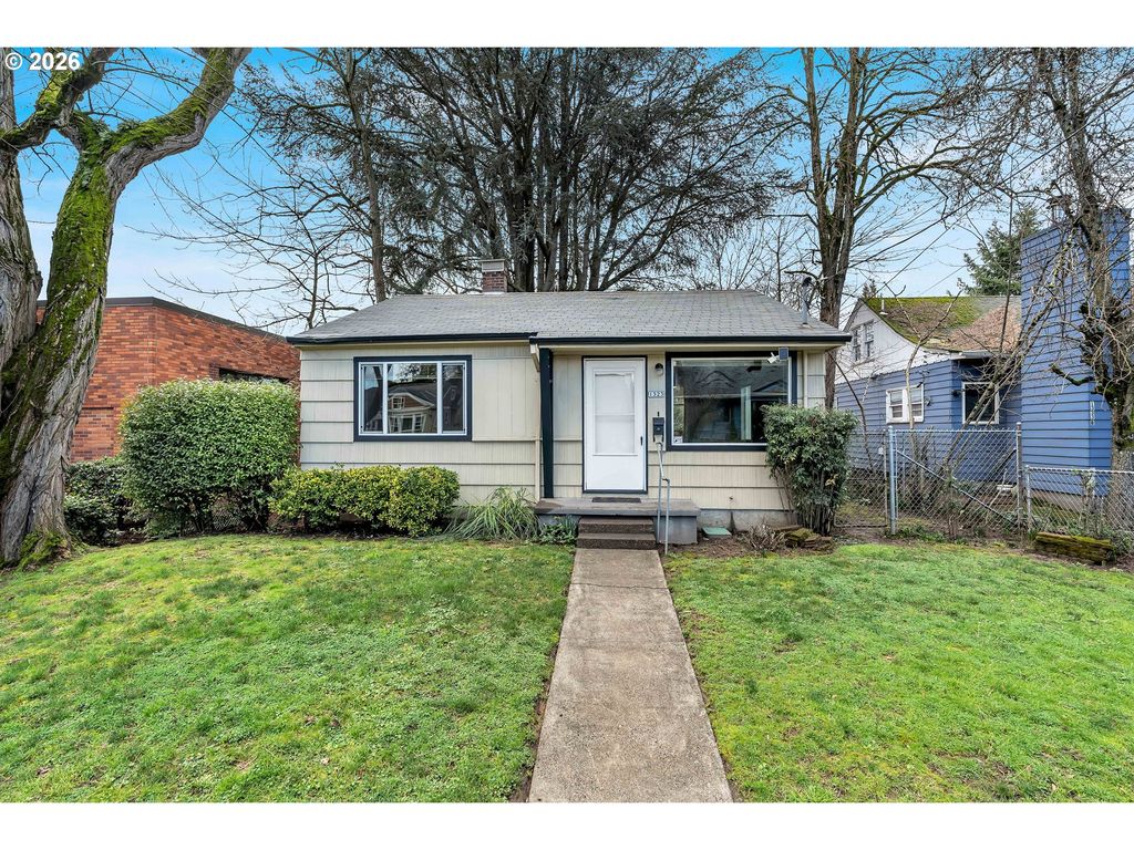 1323 Ne 47TH Ave, Portland, OR 97213