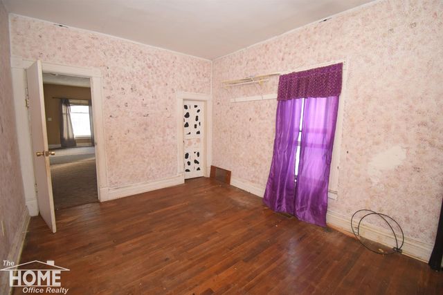 331 N Saginaw Street, Owosso, MI 48867