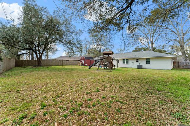 375 Sherwood Forest Blvd, Baton Rouge, LA 70815