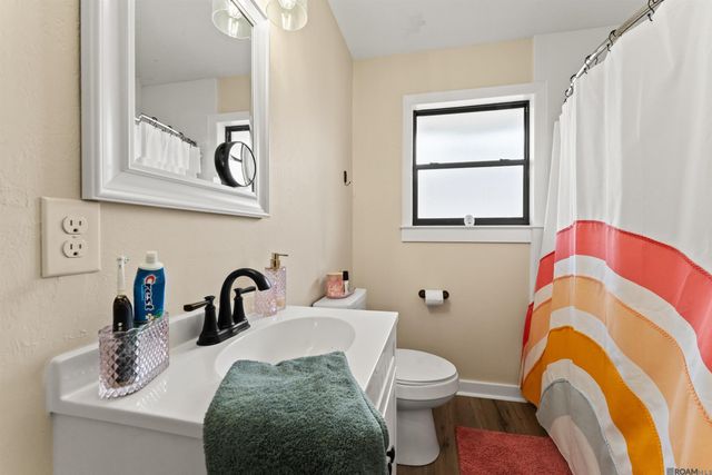 375 Sherwood Forest Blvd, Baton Rouge, LA 70815