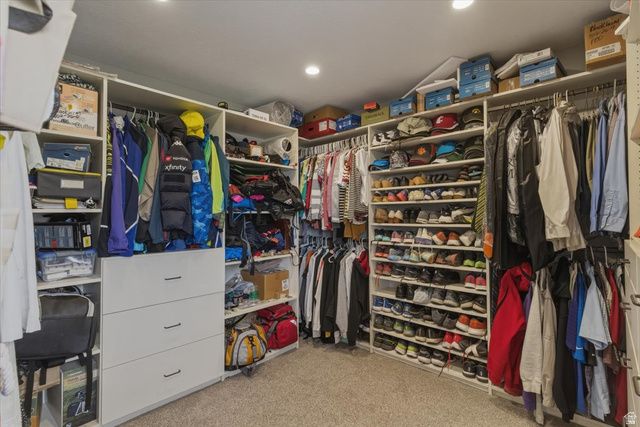 1435 E WASHAKIE CIR, Ogden, UT 84403