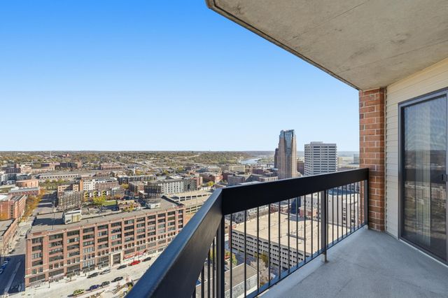 78 10th Street E 2807, Saint Paul, MN 55101