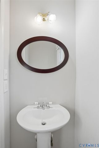 3605 Whitehouse Rd, Chesterfield, VA 23834