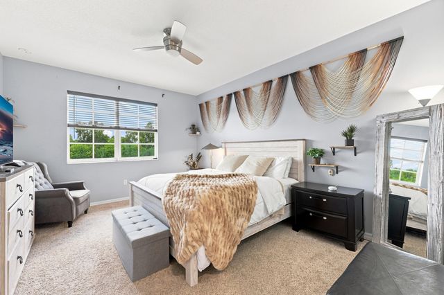 4585 Tara Cove Way, West Palm Beach, FL 33417