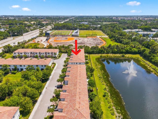 4585 Tara Cove Way, West Palm Beach, FL 33417