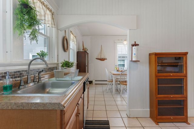 13 5th Street, Wareham, MA 02571