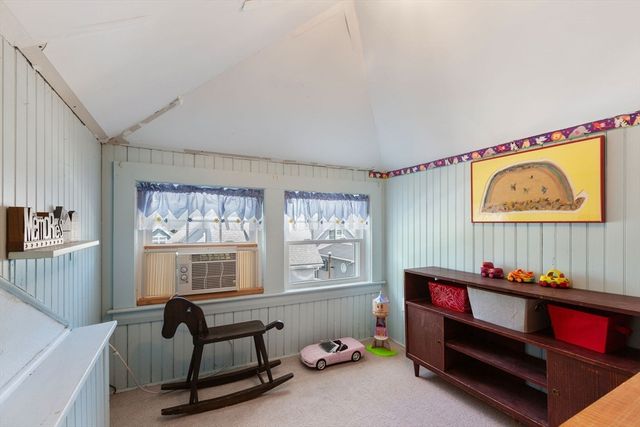 13 5th Street, Wareham, MA 02571