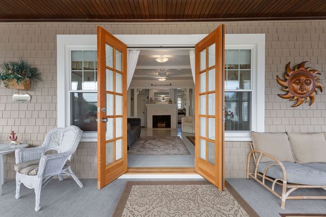 13 5th Street, Wareham, MA 02571
