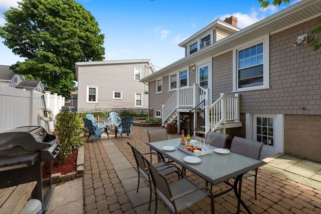 13 5th Street, Wareham, MA 02571