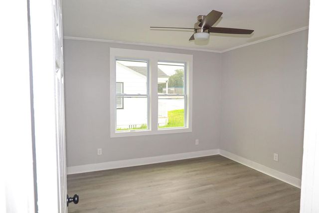 2121 Cosgrove Avenue, North Charleston, SC 29405
