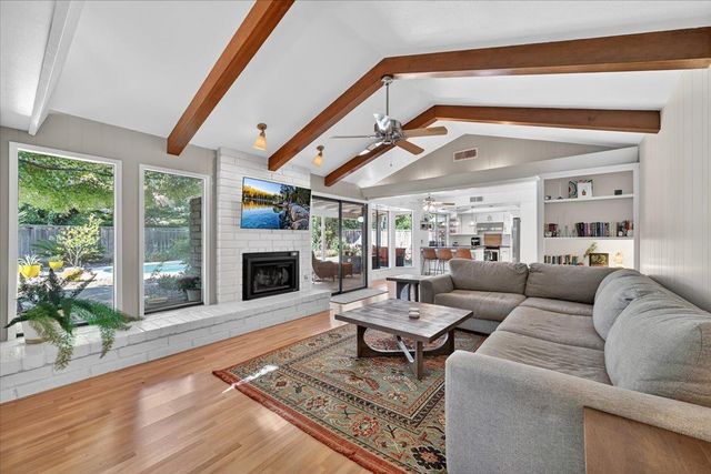 3250 W Ellery Avenue, Fresno, CA 93711