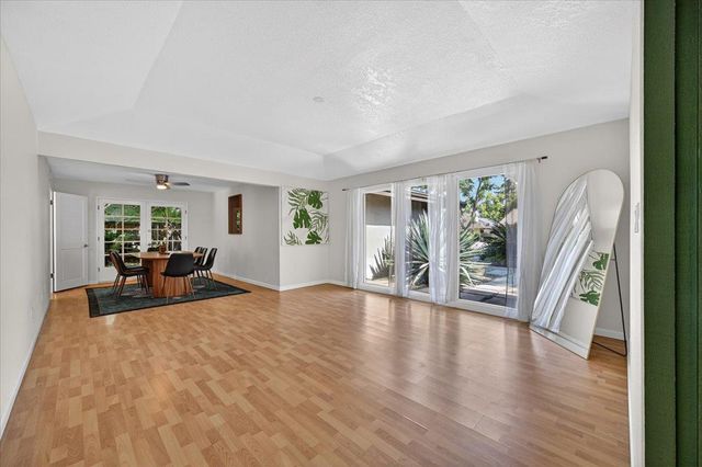 3250 W Ellery Avenue, Fresno, CA 93711