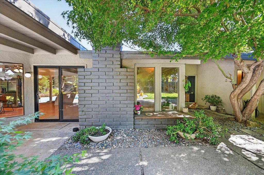 Image 35 of property listing at 3250 W Ellery Avenue, Fresno, CA 93711