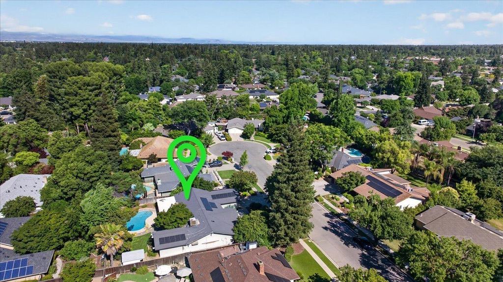 Image 38 of property listing at 3250 W Ellery Avenue, Fresno, CA 93711