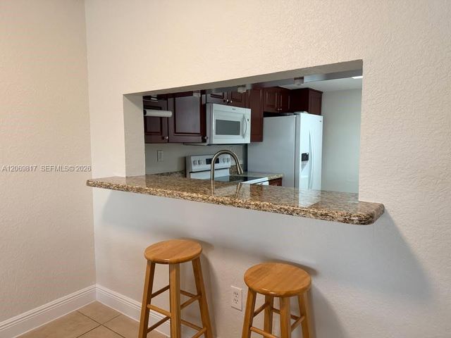 721 SW 113th Way 721, Pembroke Pines, FL 33025