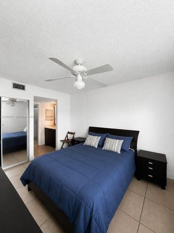 721 SW 113th Way 721, Pembroke Pines, FL 33025