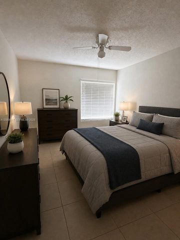 721 SW 113th Way 721, Pembroke Pines, FL 33025