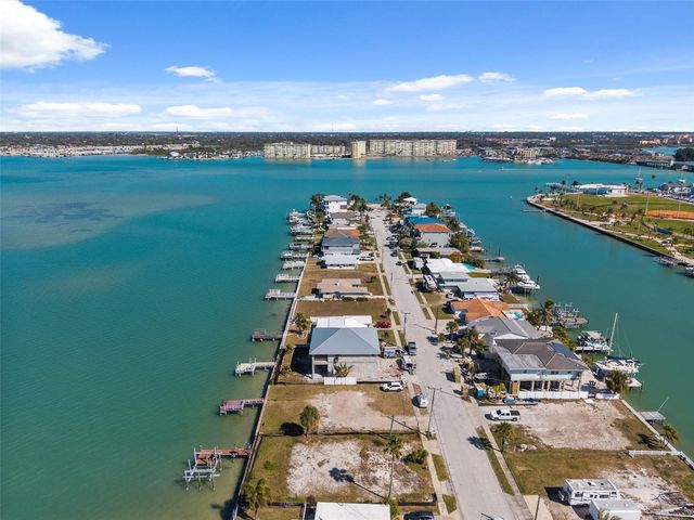 15307 HARBOR DRIVE, Madeira Beach, FL 33708