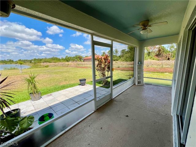 8000 Fountain Mist BLVD, Lehigh Acres, FL 33972