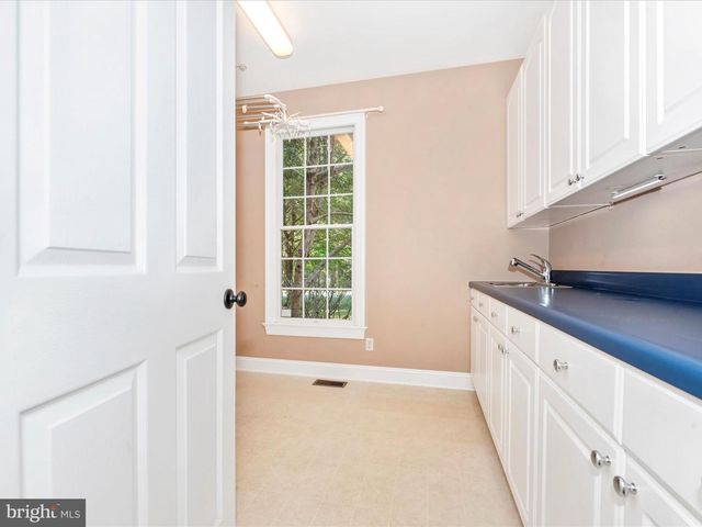 24213 MUSCARI CT, Gaithersburg, MD 20882