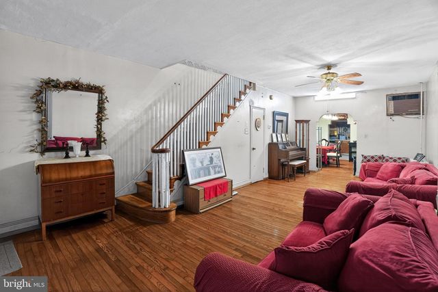 3757 N MARSHALL ST, Philadelphia, PA 19140