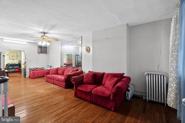 3757 N MARSHALL ST, Philadelphia, PA 19140