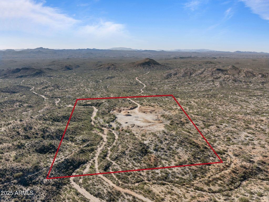 XX1 W Monarch Trail -, Wickenburg, AZ 85390 — photo 3