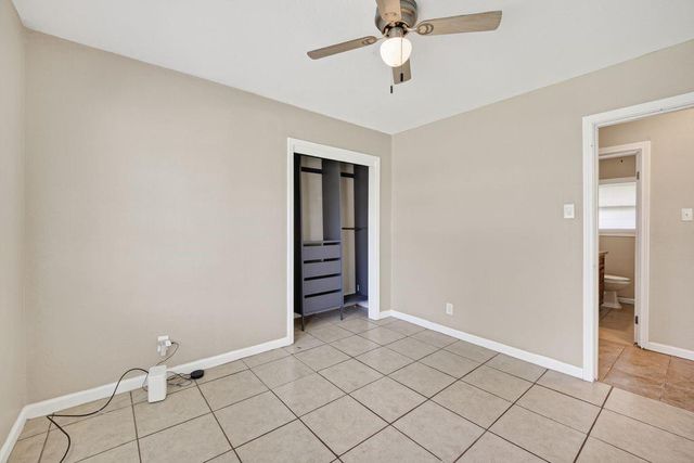 2926 Vance Avenue, Texas City, TX 77590