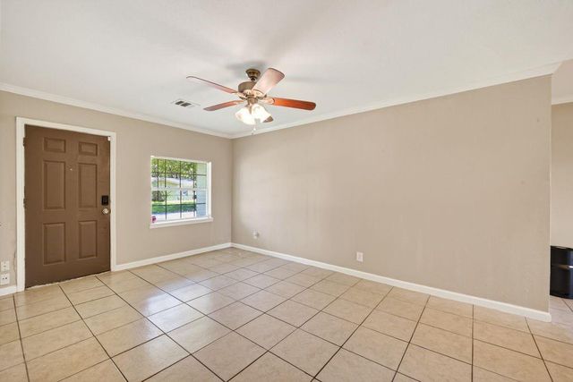 2926 Vance Avenue, Texas City, TX 77590