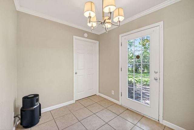 2926 Vance Avenue, Texas City, TX 77590