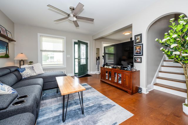602 Howard Avenue, St. Joseph, MI 49085
