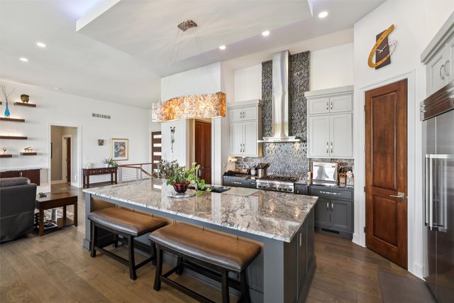 505 NE Dellwood Court, Waukee, IA 50263
