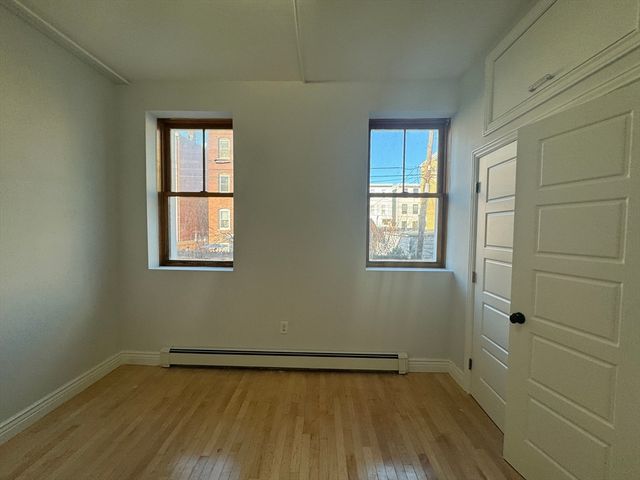 212 Chelsea Street 1, Boston, MA 02128