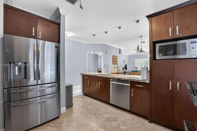 1221 SW 48th Ter, Deerfield Beach, FL 33442