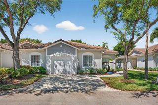 1221 SW 48th Ter, Deerfield Beach, FL 33442