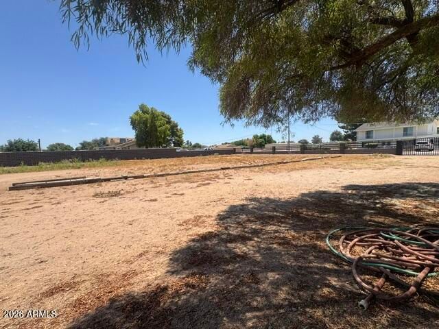 4210 W COUNTRY GABLES Drive, Phoenix, AZ 85053